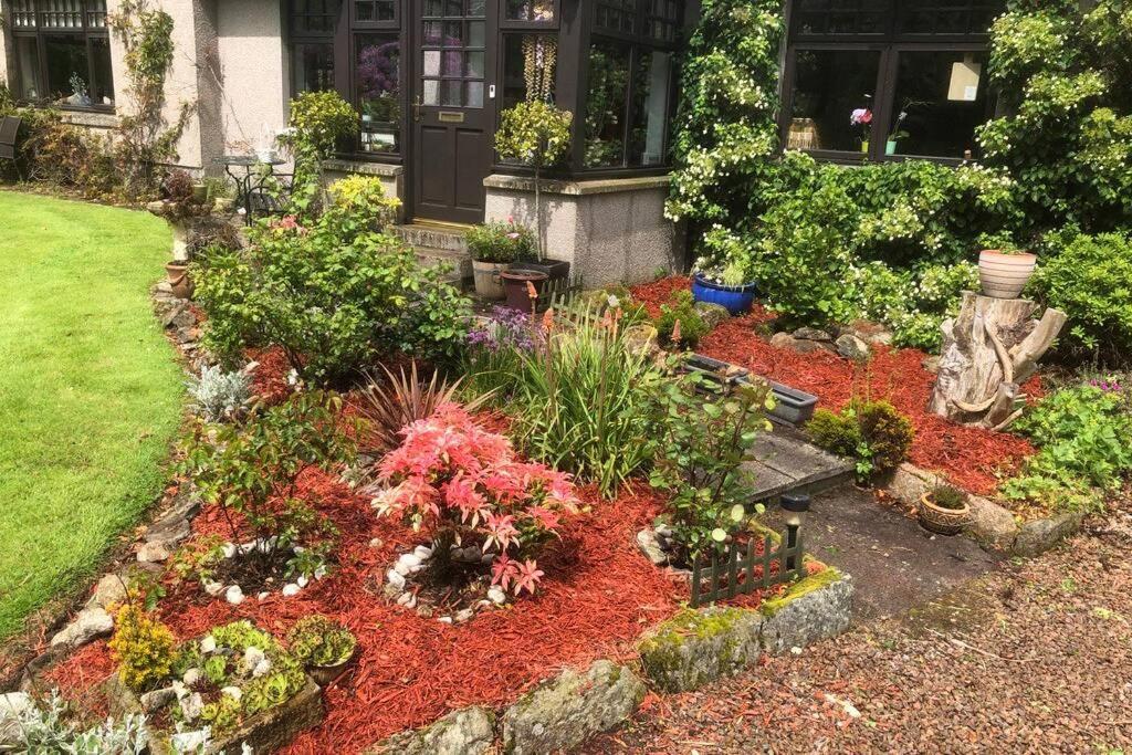 Serene Countryside Home With Manicured Gardens Stonehaven Esterno foto