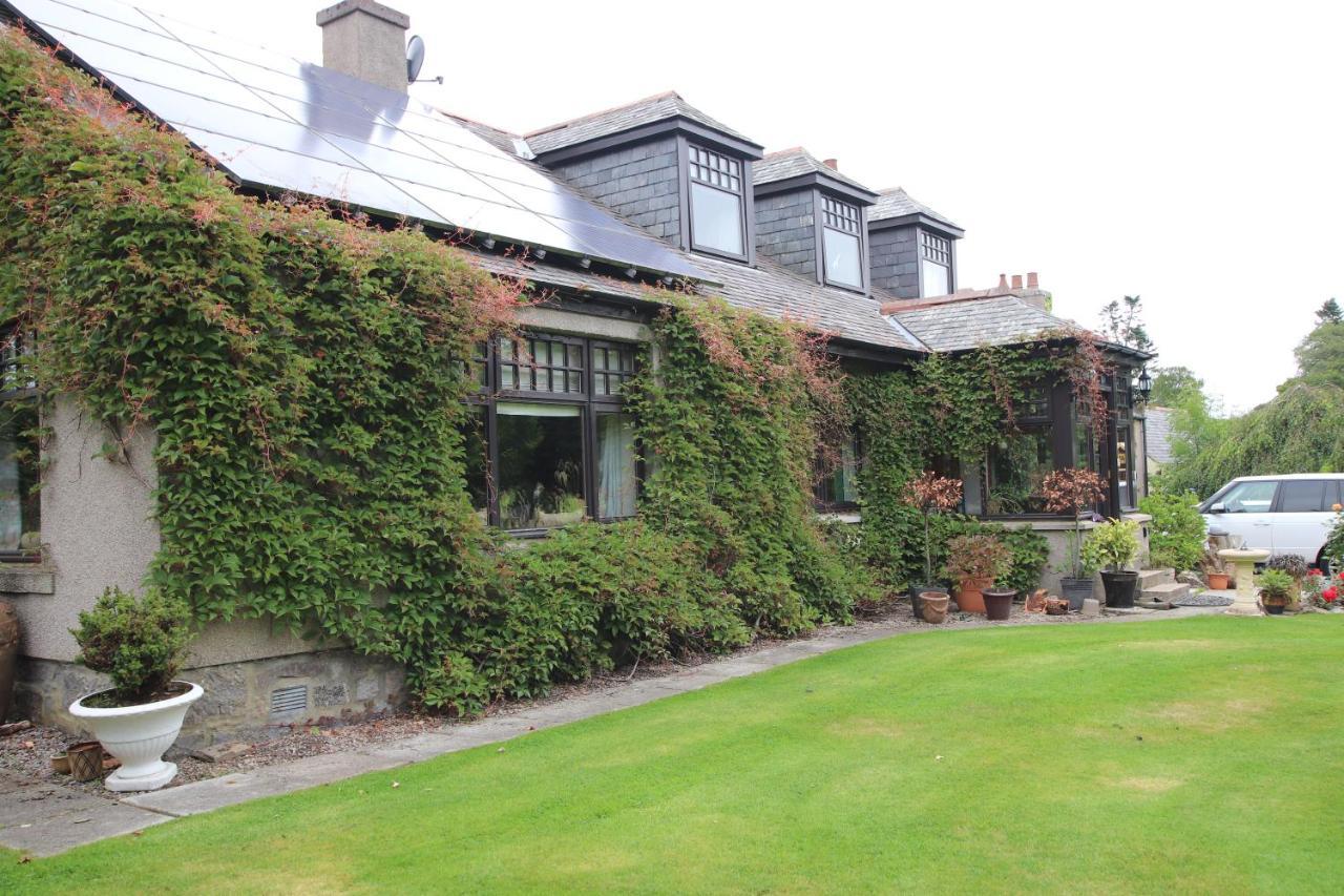 Serene Countryside Home With Manicured Gardens Stonehaven Esterno foto